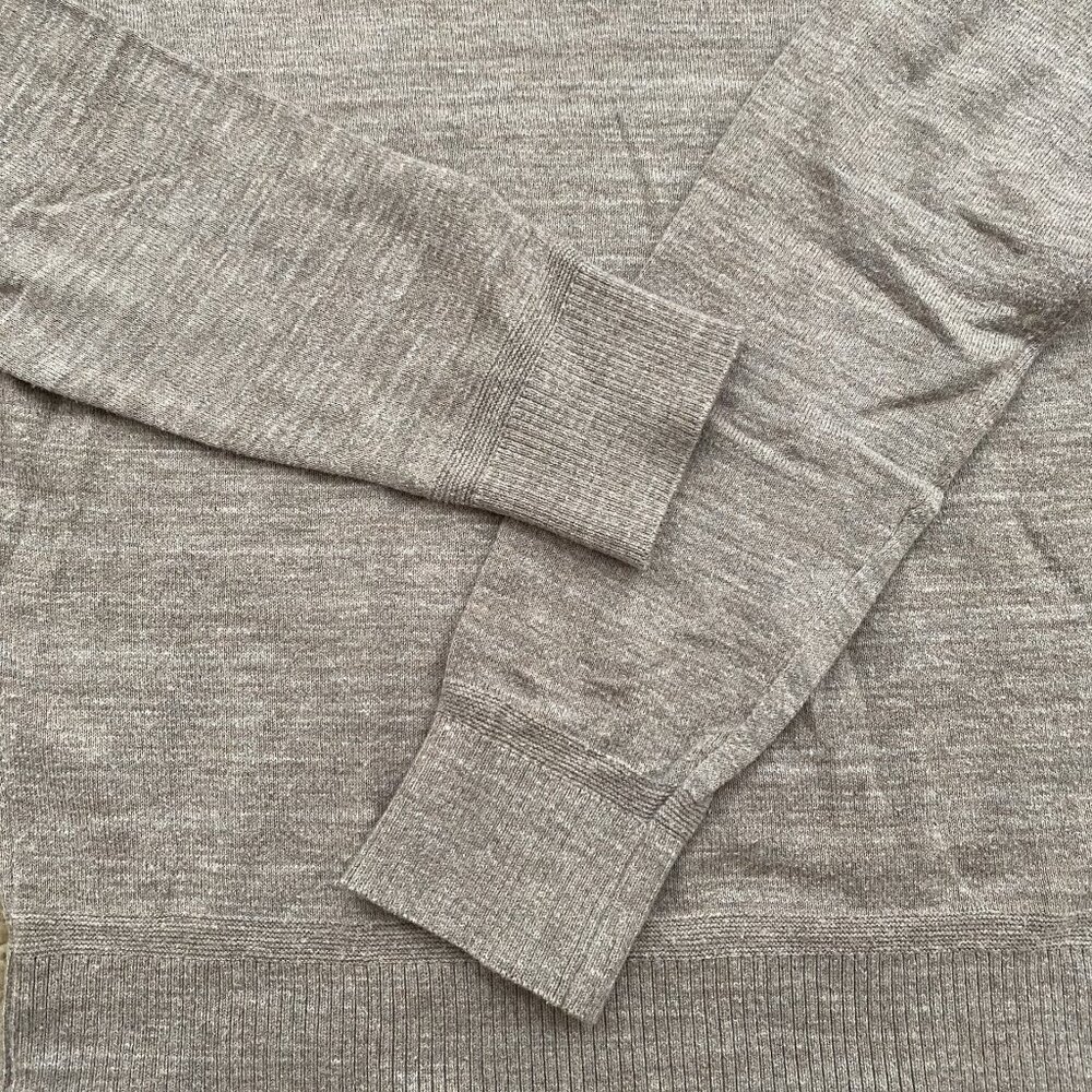 2 American Eagle Outfitters Sweaters - Picture 4 of 9
